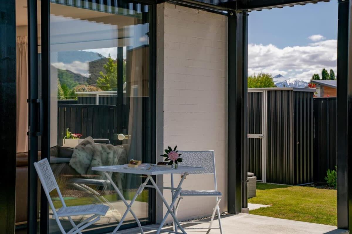 The 1 With The View Villa Albert Town Exteriör bild
