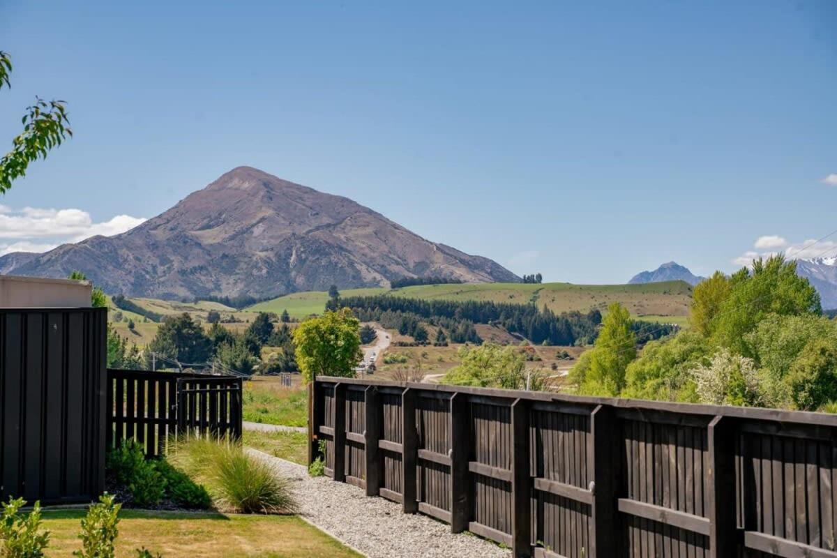 The 1 With The View Villa Albert Town Exteriör bild