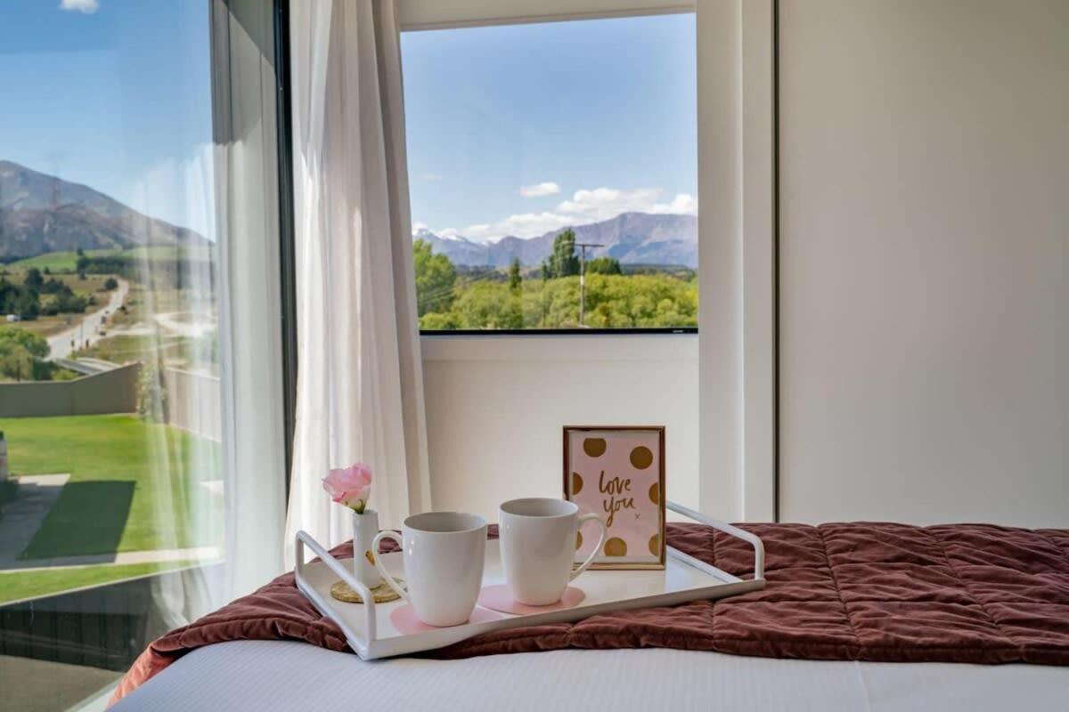 The 1 With The View Villa Albert Town Exteriör bild